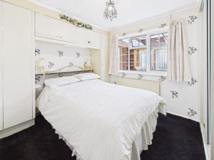 Bedroom- click for photo gallery